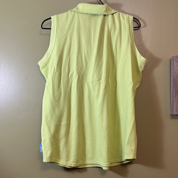 Disney Winnie the Pooh green collared tank - Picture 6 of 8